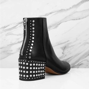 Dolce Vita
Women's Mazey Studded Leather Booties
